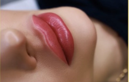 Permanent Make-up Lippen
